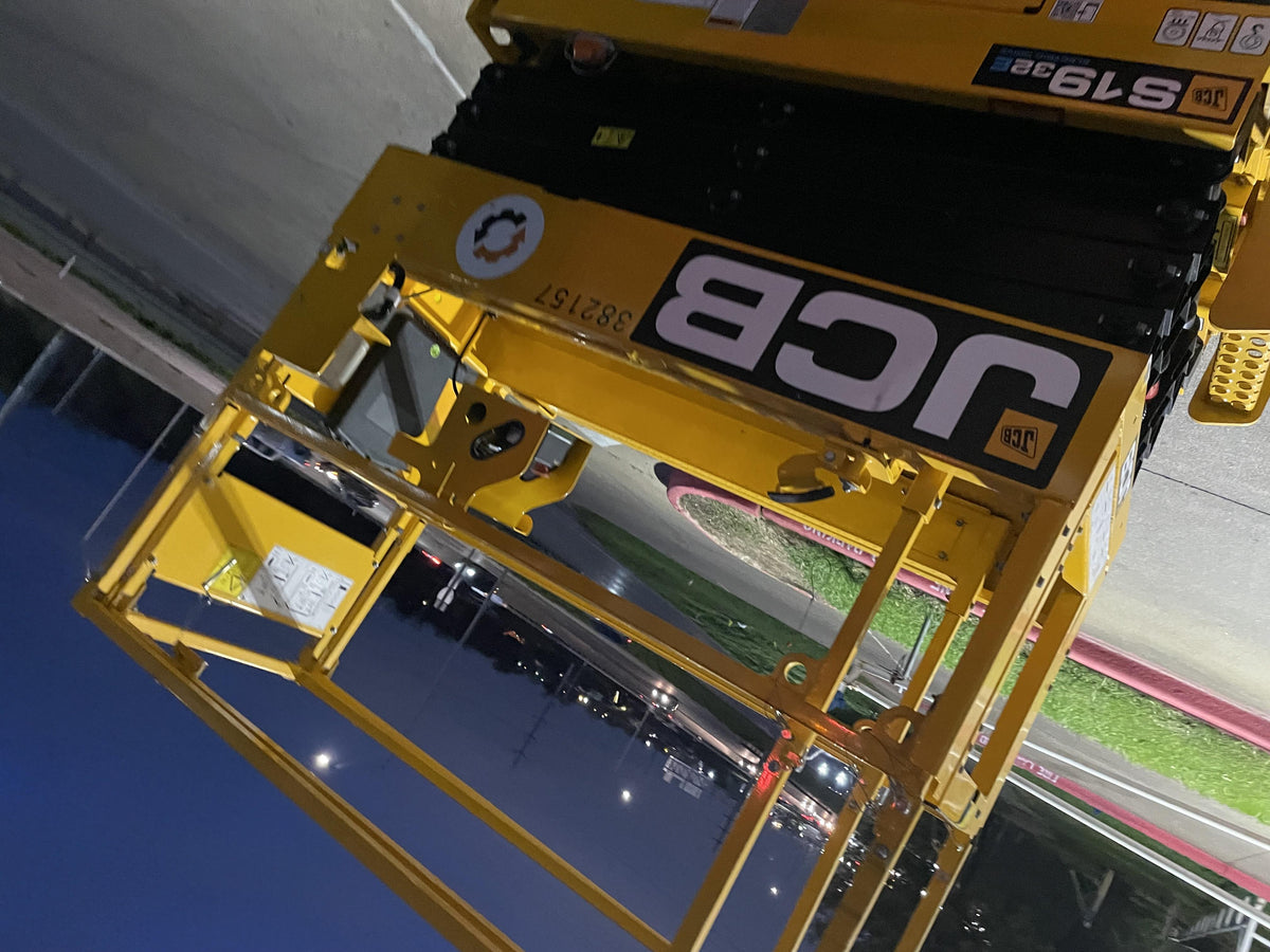 2024 JCB S1932E