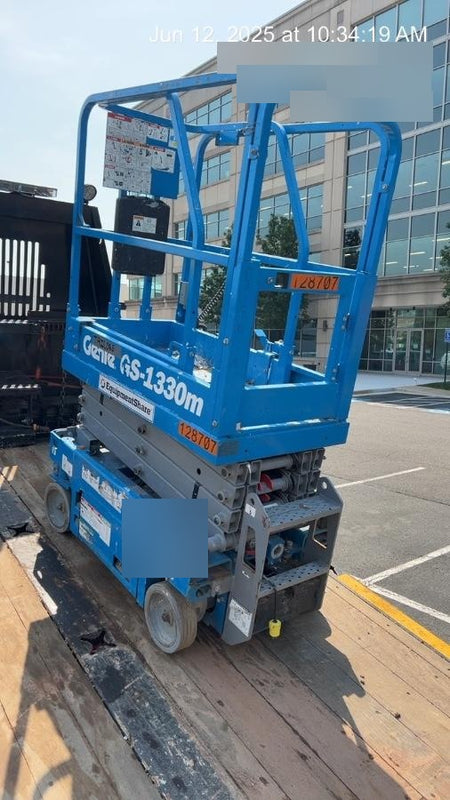 2021 GENIE GS-1330m