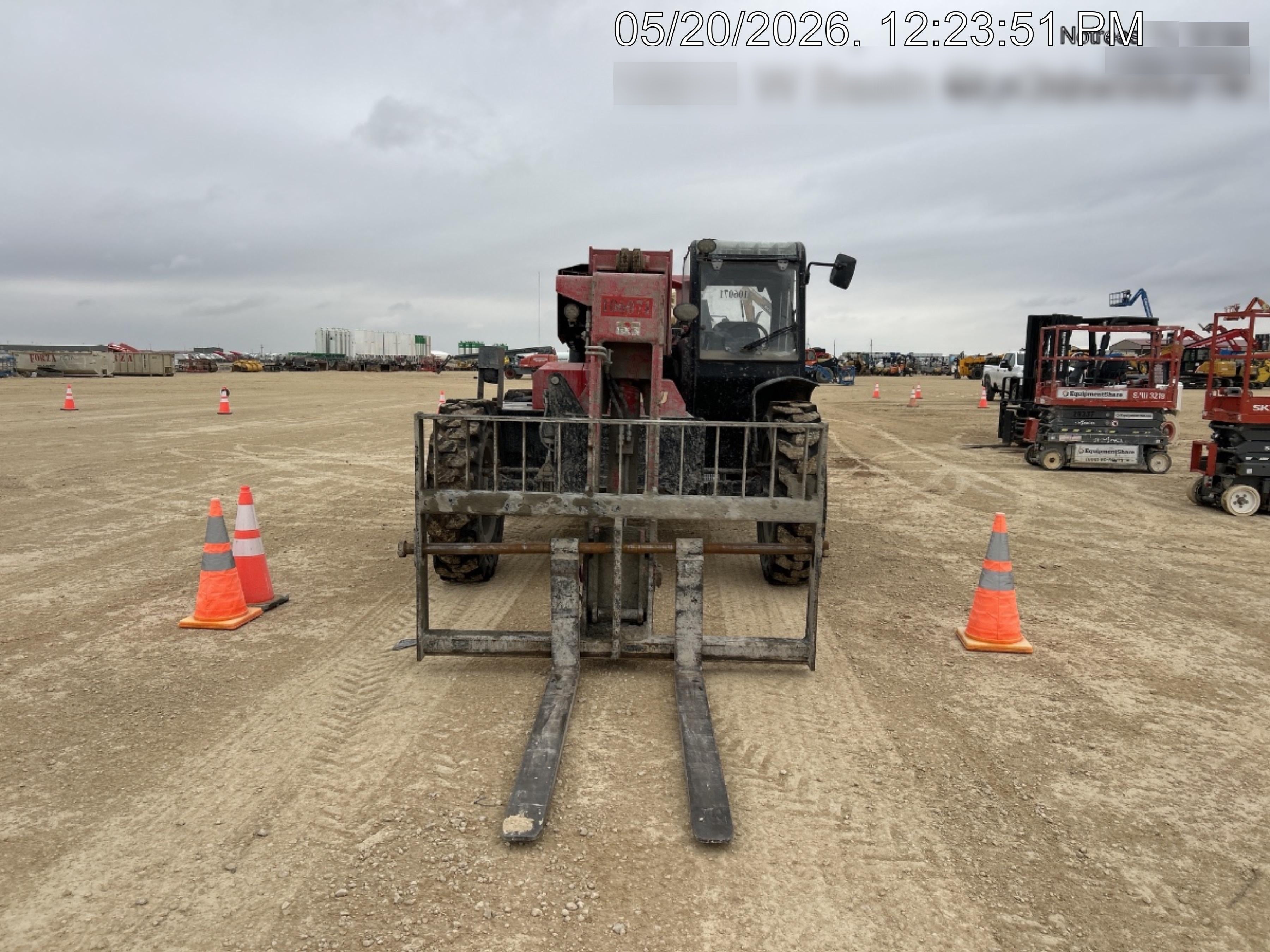 2020 MANITOU MTA8044