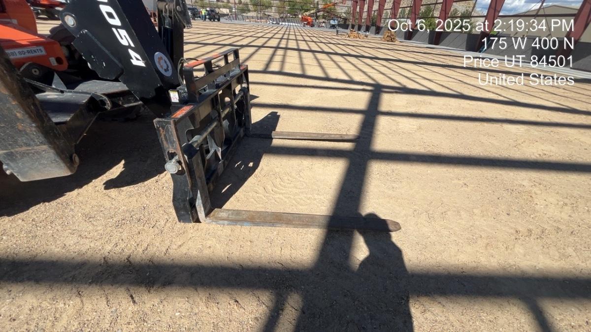 2024 JLG 1001095418S