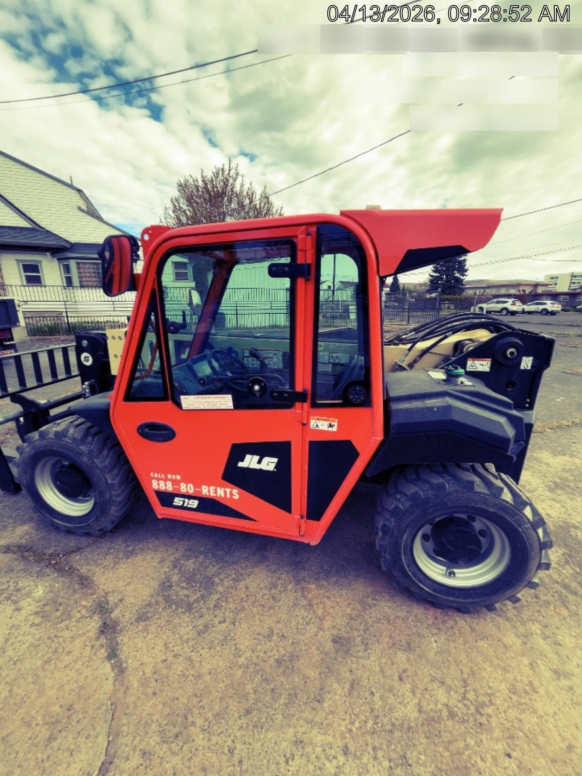 2025 JLG 519