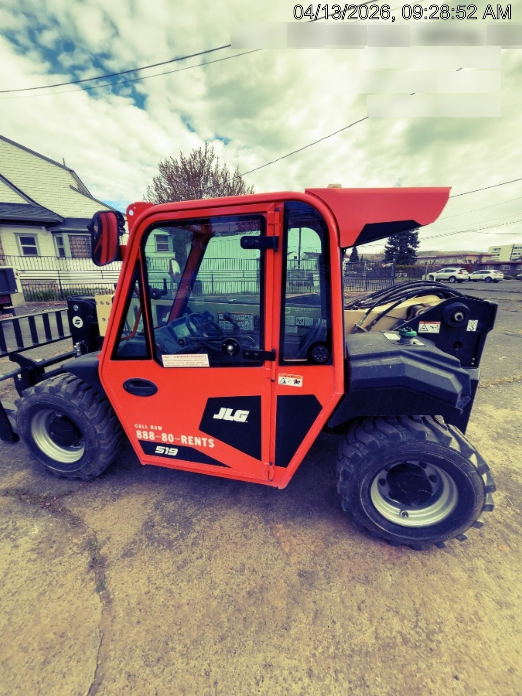 2025 JLG 519