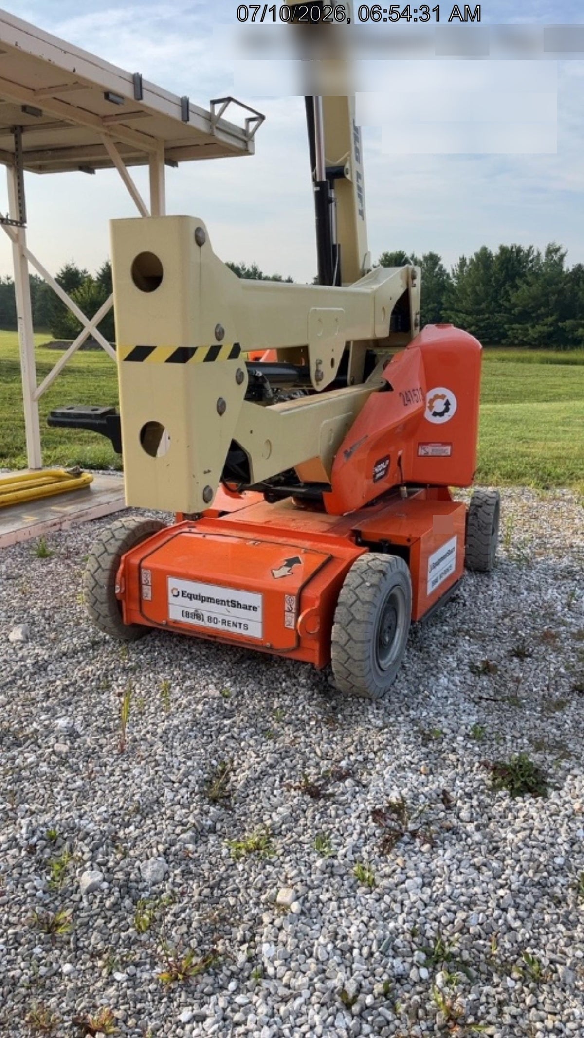 2022 JLG E400AJP Narrow