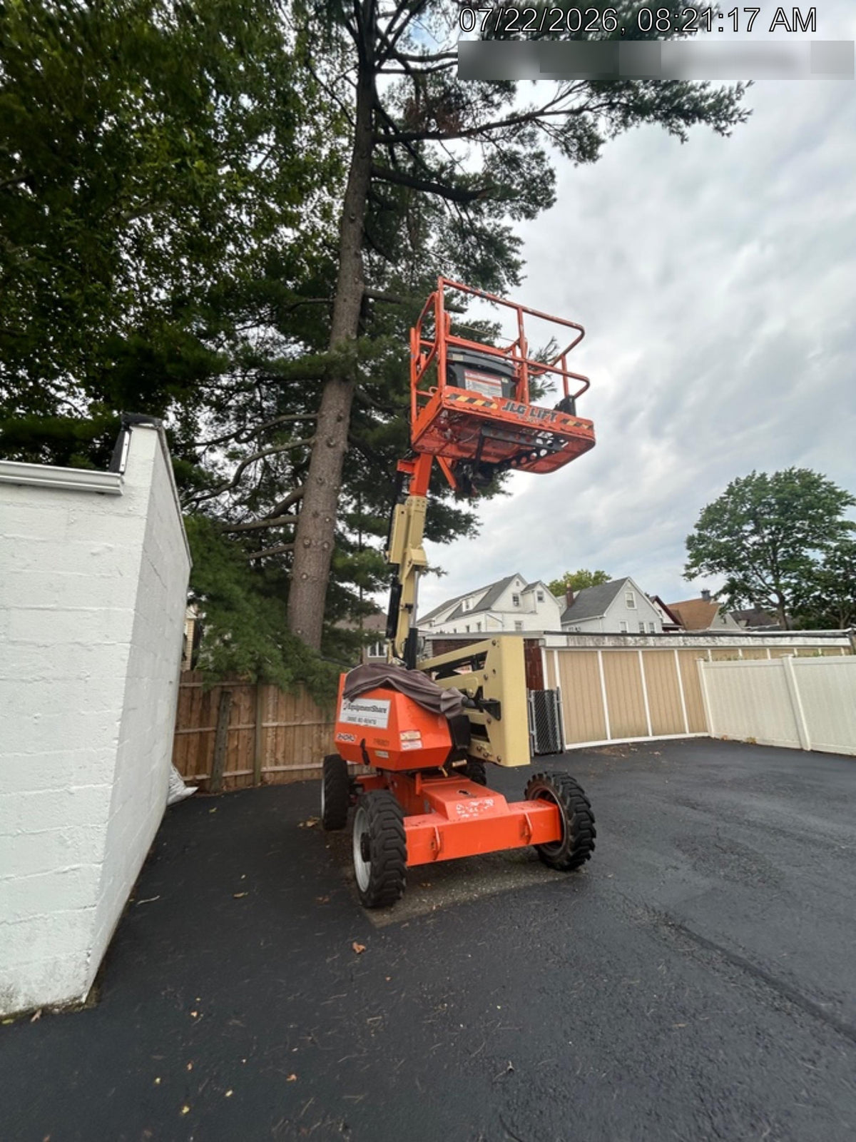 2021 JLG 340AJ