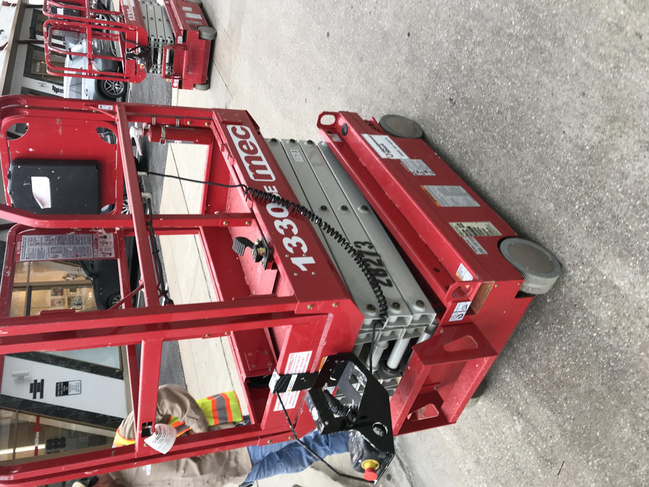 2019 MEC 1330SE Standard Options