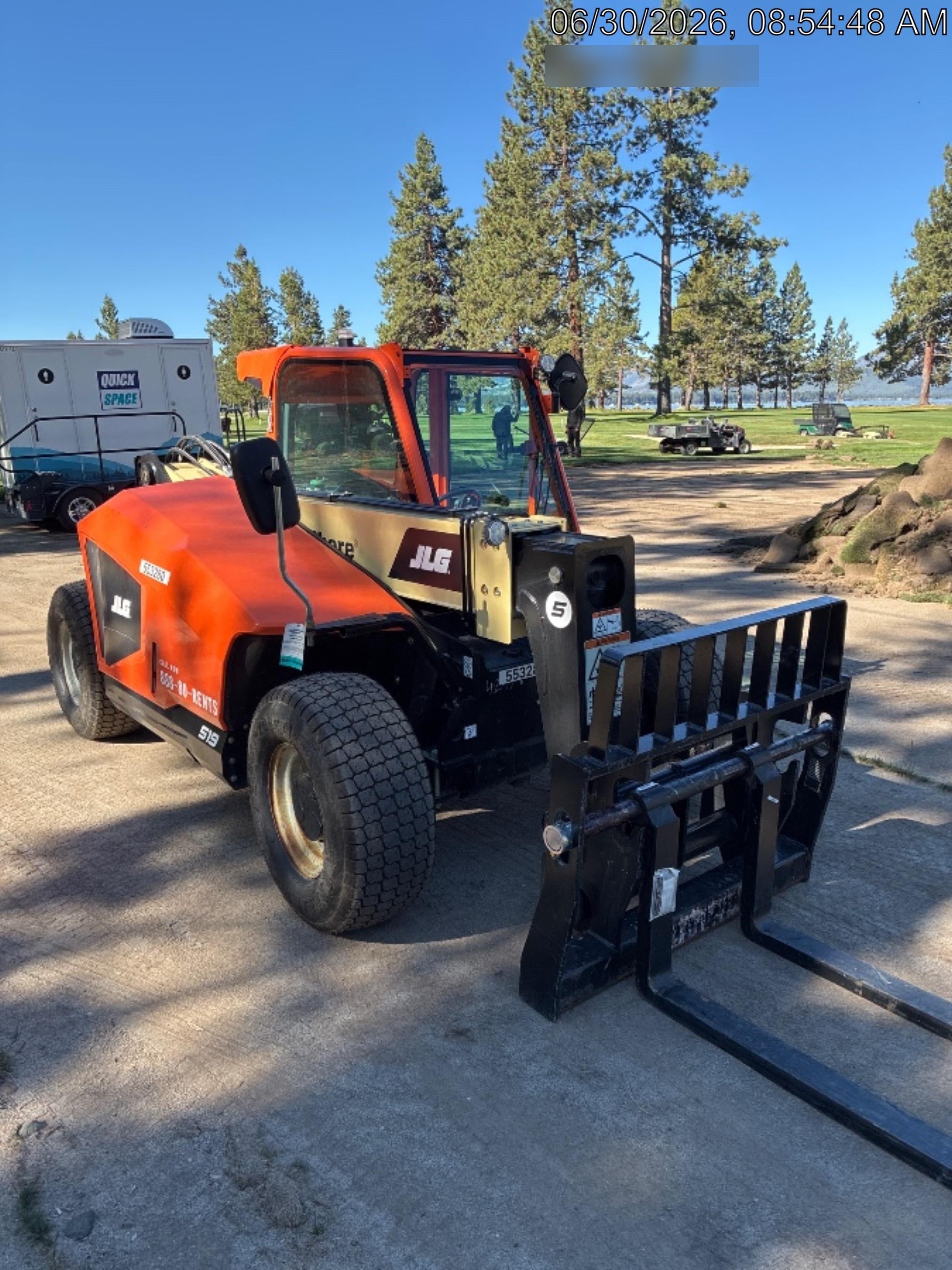 2025 JLG 519
