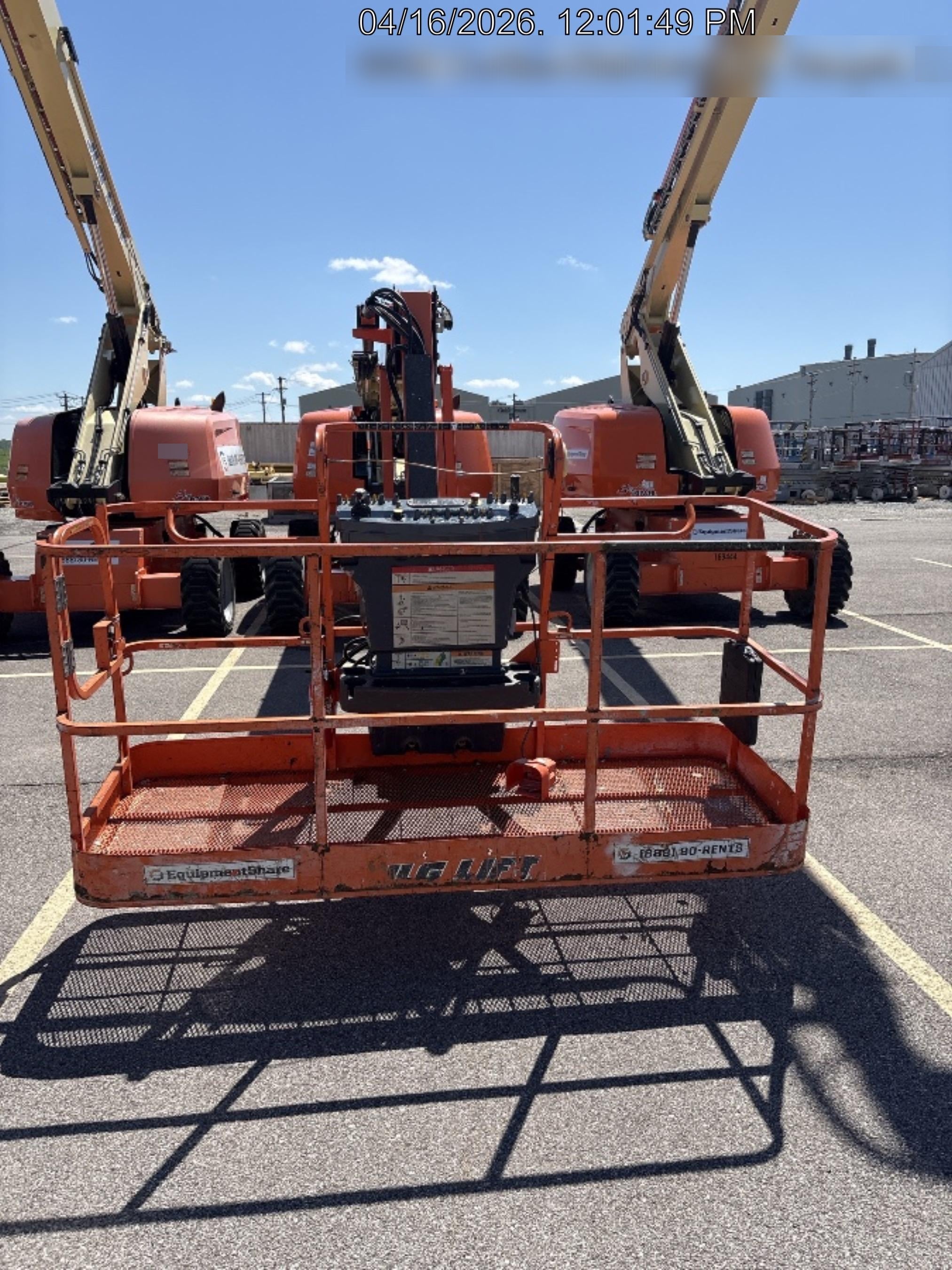 2020 JLG 660SJ
