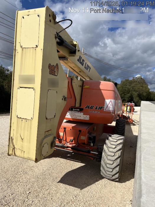 2020 JLG 800AJ
