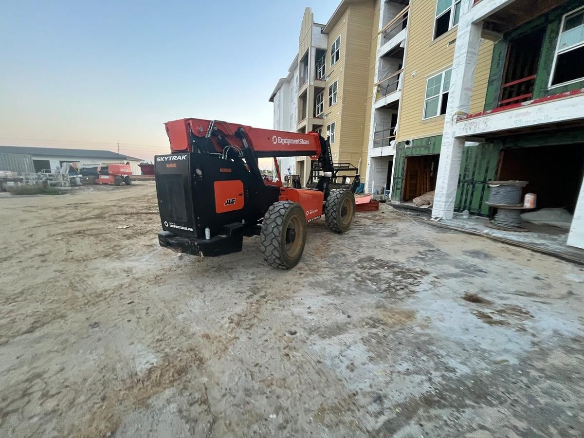 2023 SKYTRAK 12054
