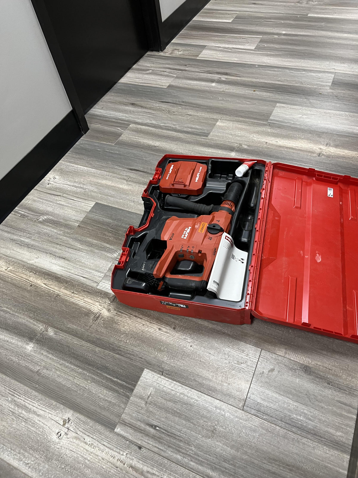 2023 HILTI TE 60-22