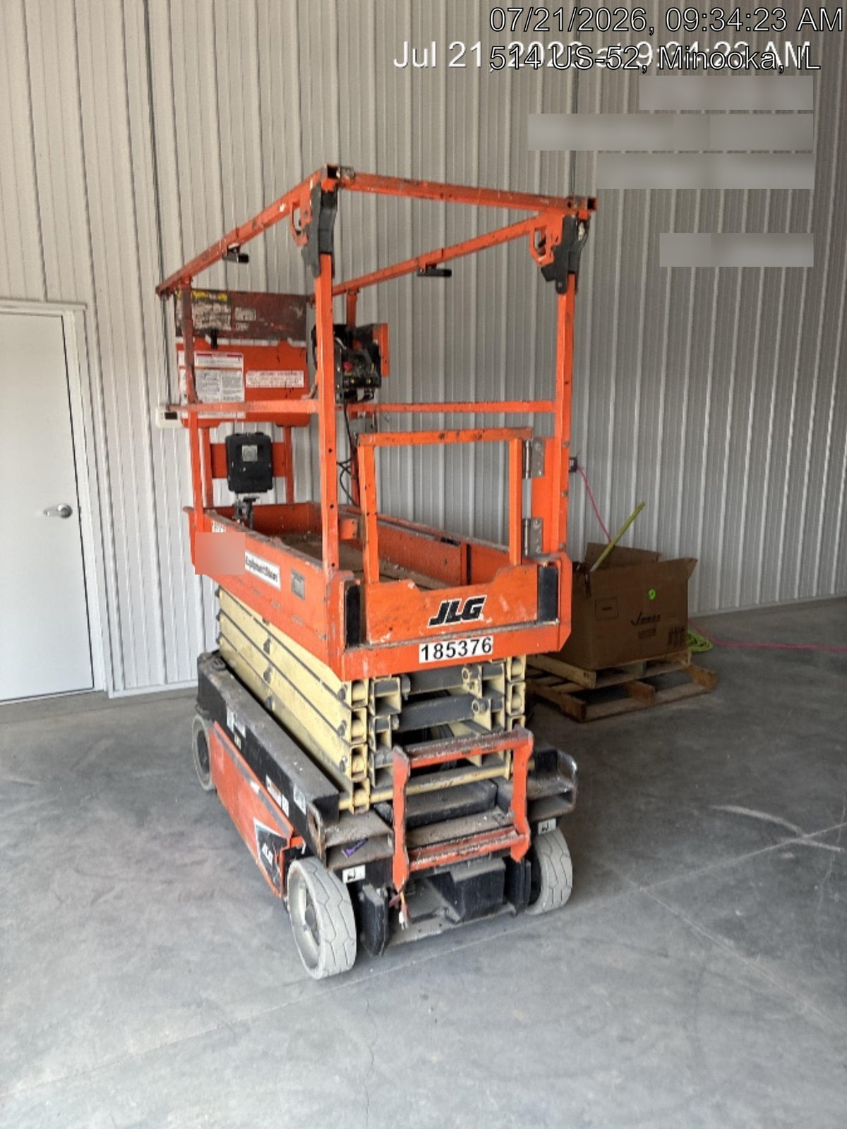 2021 JLG ES1932