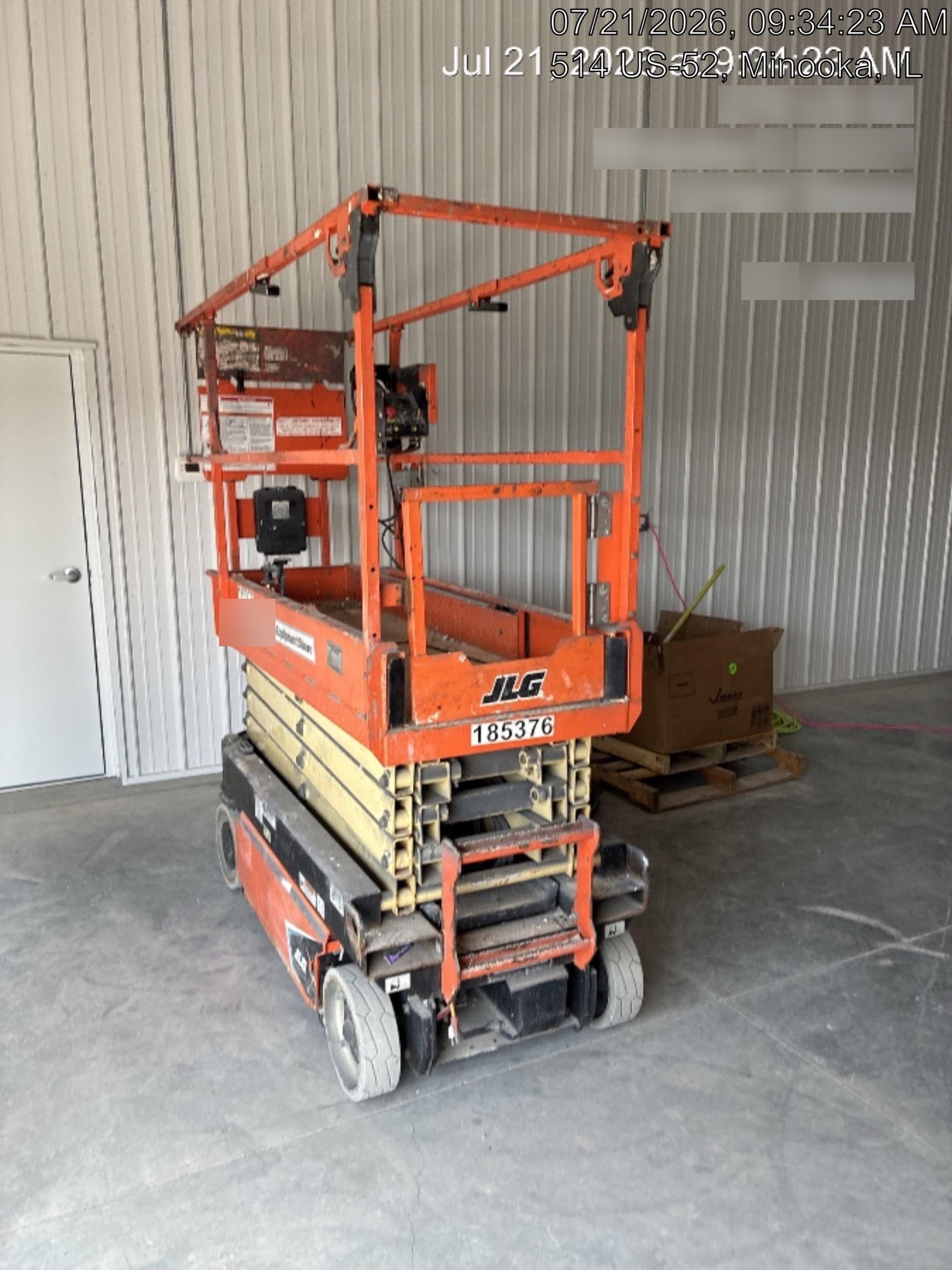 2021 JLG ES1932