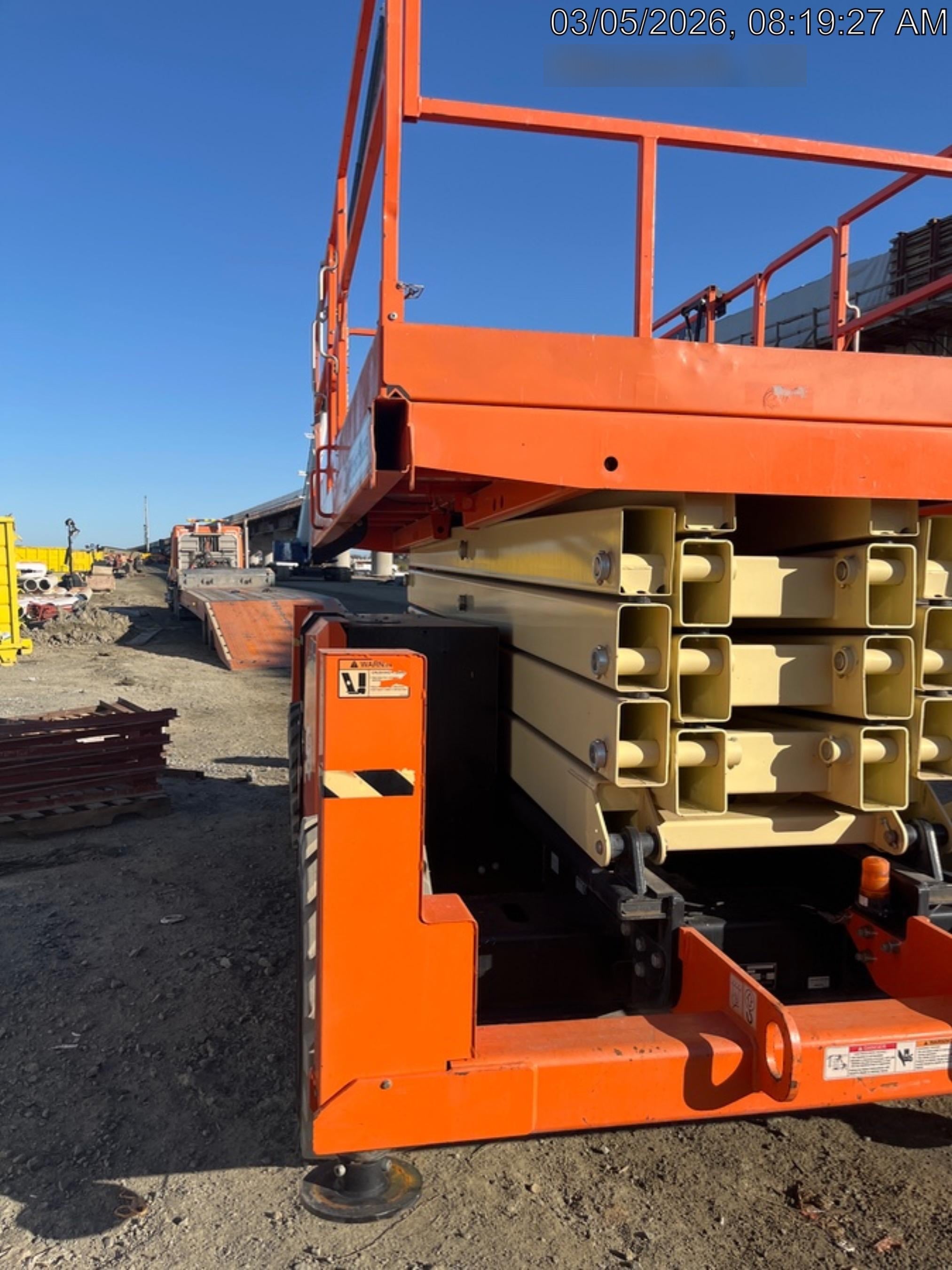 2019 JLG 430LRT