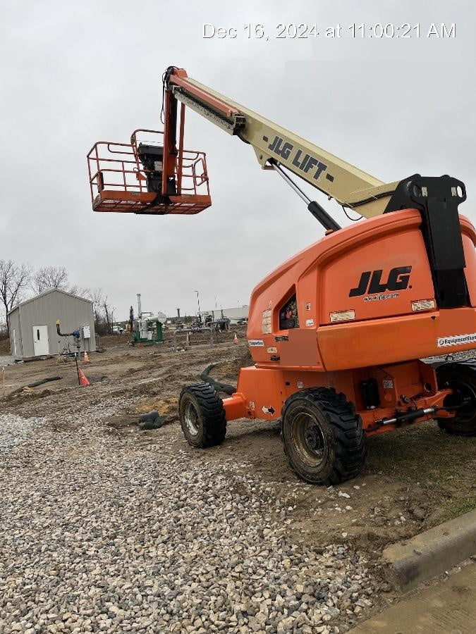 2019 JLG 460SJ