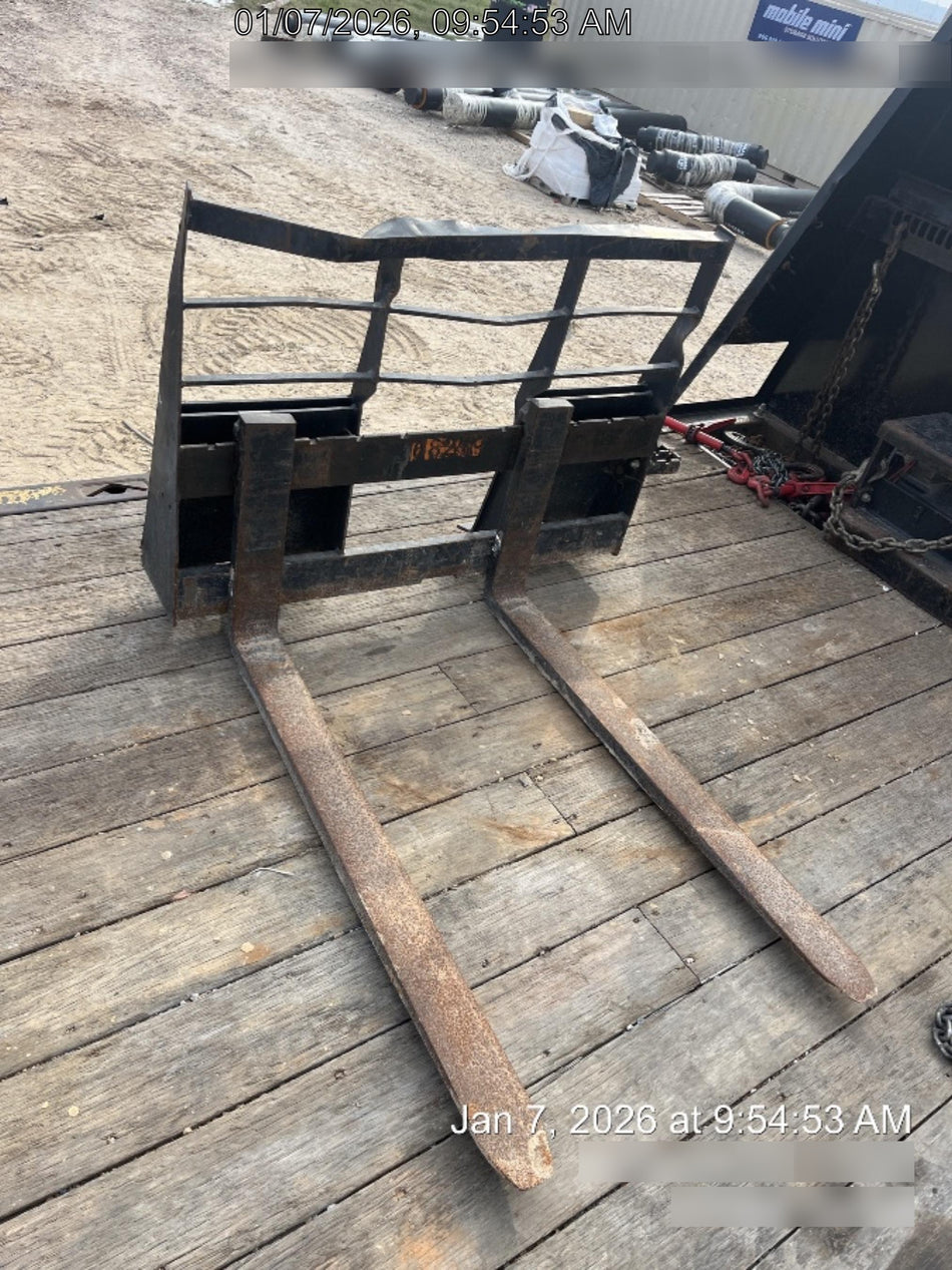 2020 PALADIN 48" Pallet Forks - Paladin