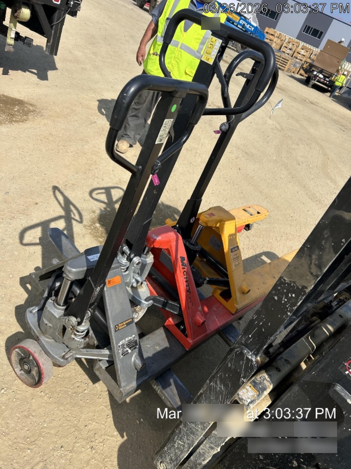 2021 ULINE 4400 lb Pallet Jack