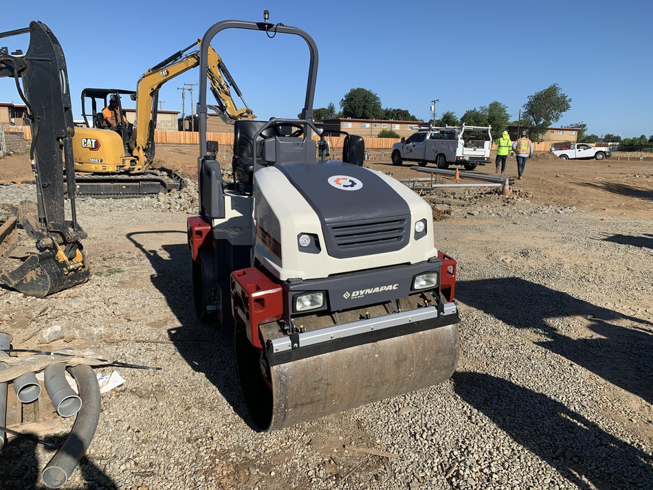 2021 DYNAPAC CC 1200