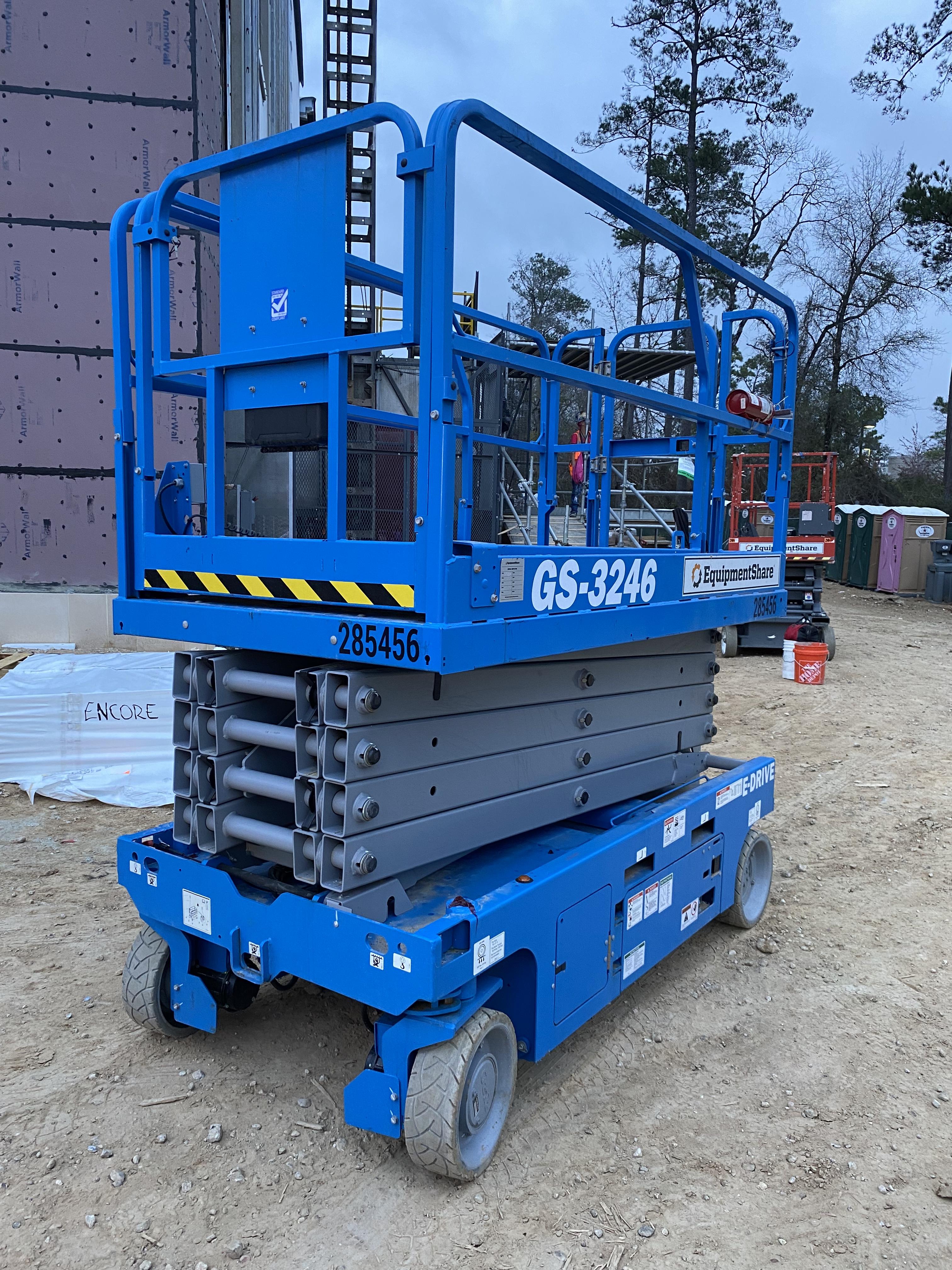 2022 GENIE GS-3246