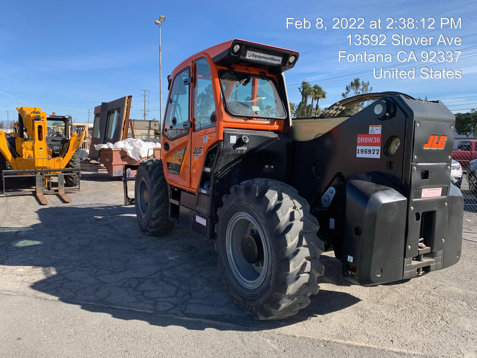 2021 JLG 1732
