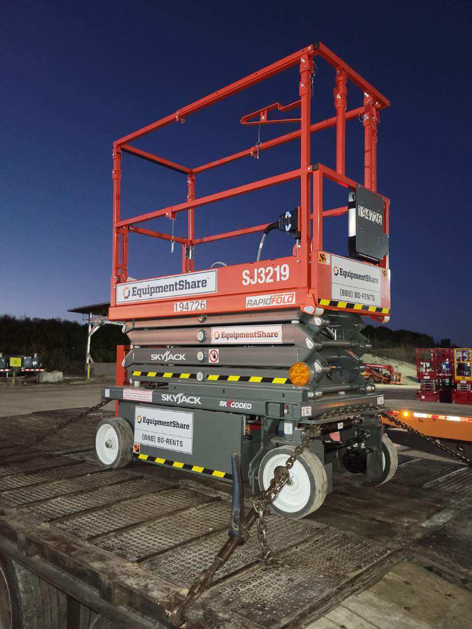 2021 SKYJACK SJ3219