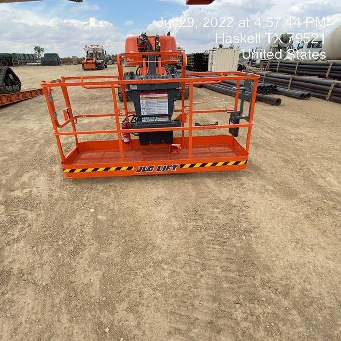2022 JLG 660SJ Quad Track