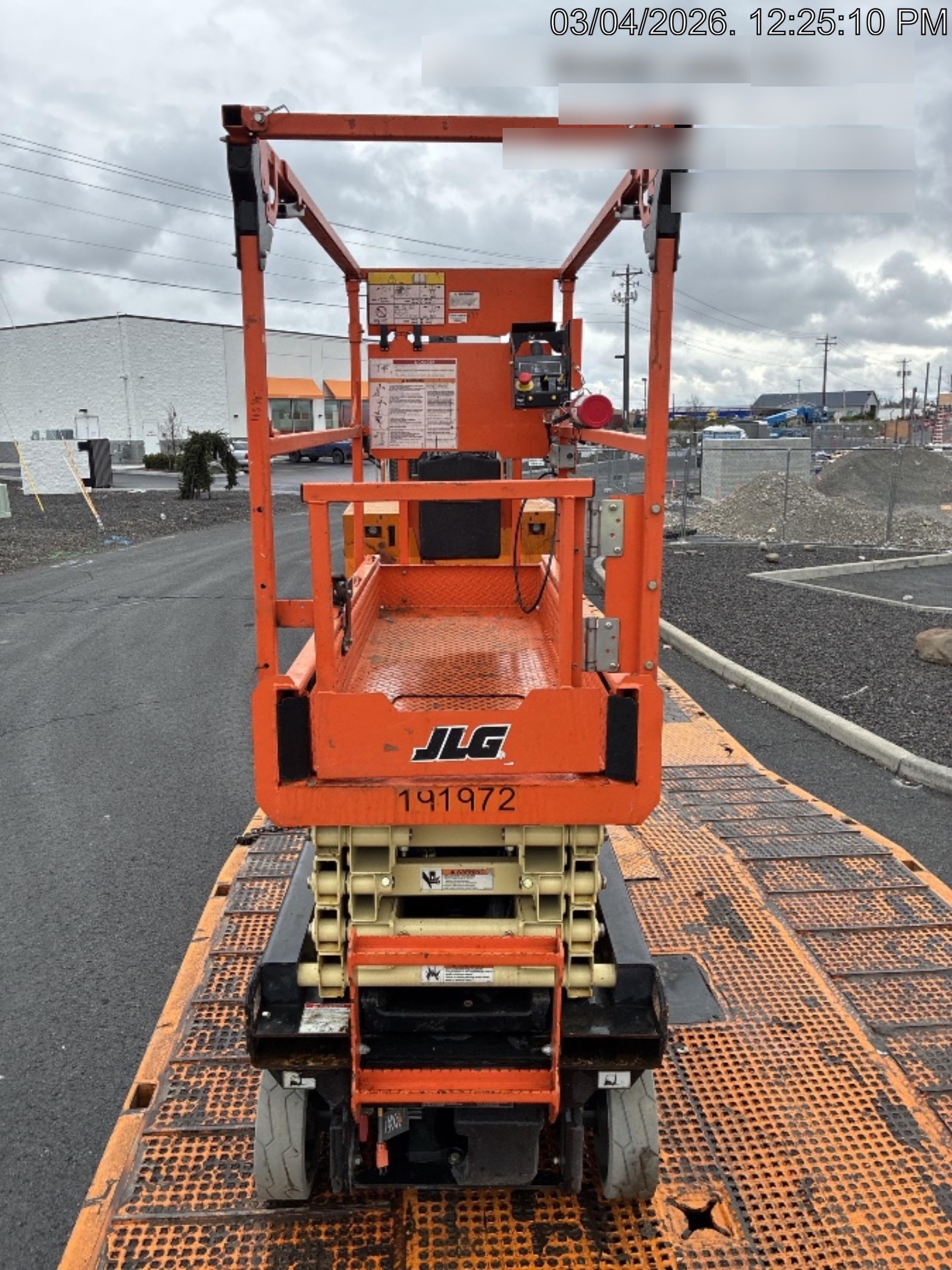 2021 JLG ES1932