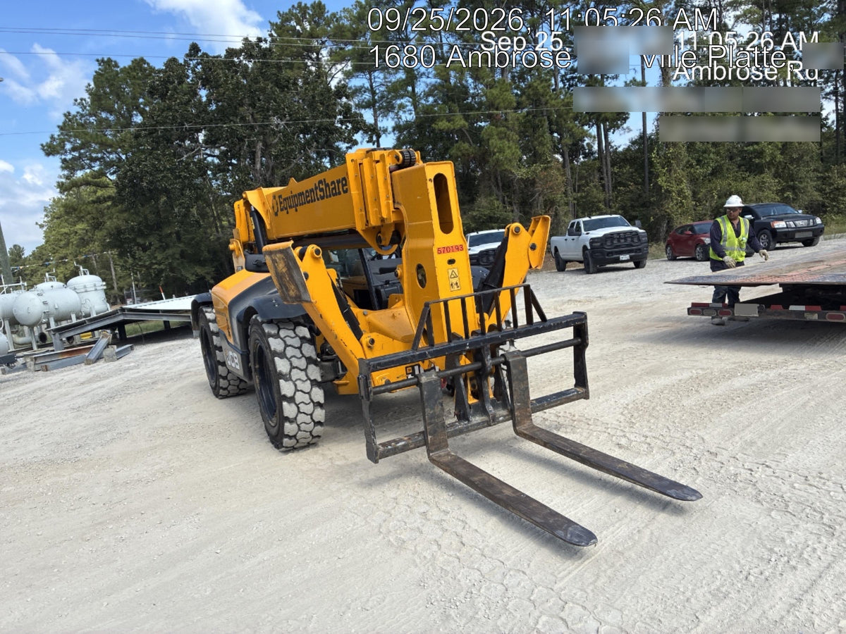 2025 JCB 512-56