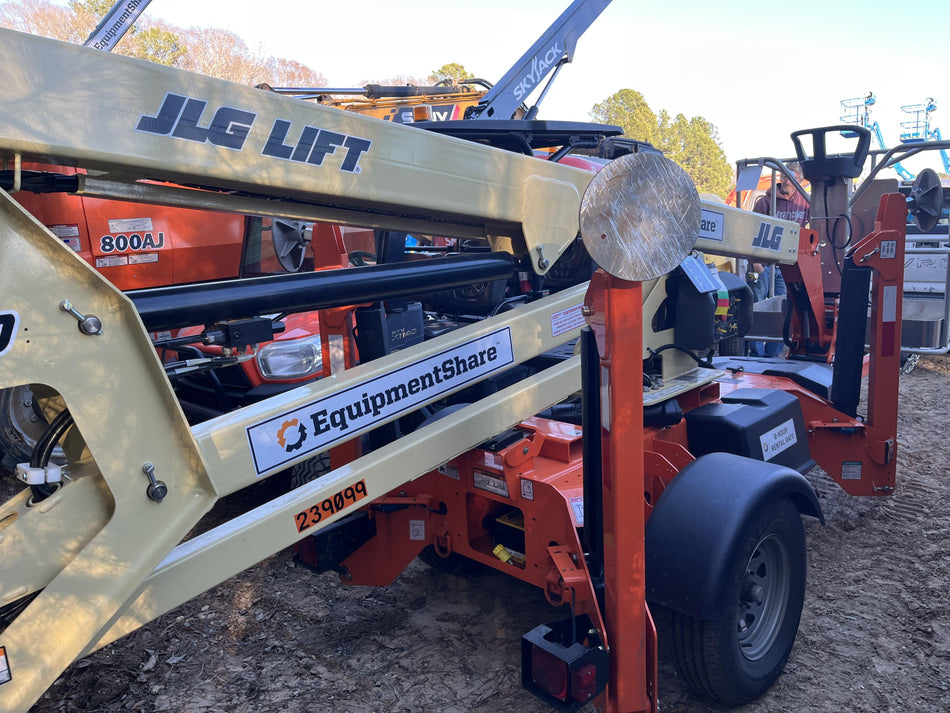 2022 JLG T350