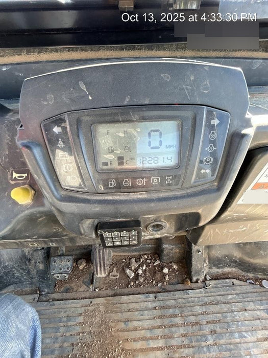 2019 Kubota RTV-X1140W-H 4wd Utility Cart, LED Strobe, Windshield Tempered Glass, Plastic Canopy, Wire Harness Kit, Backup Alarm