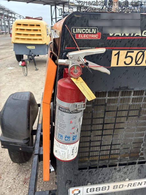 2021 Lincoln Electric Vantage 322 Vantage 322 Ready Pak 3 w/ Telematics & Decals, ORANGE (includes trailer, cable rack, fender light kit)