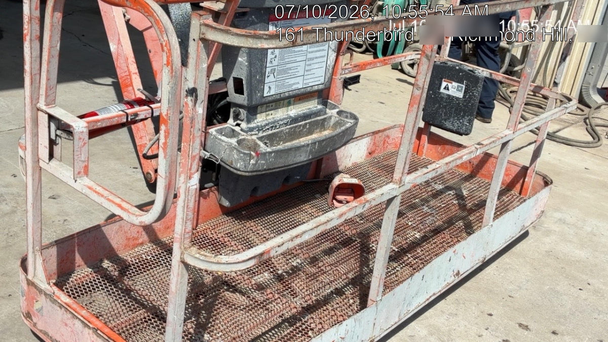 2021 JLG 660SJ