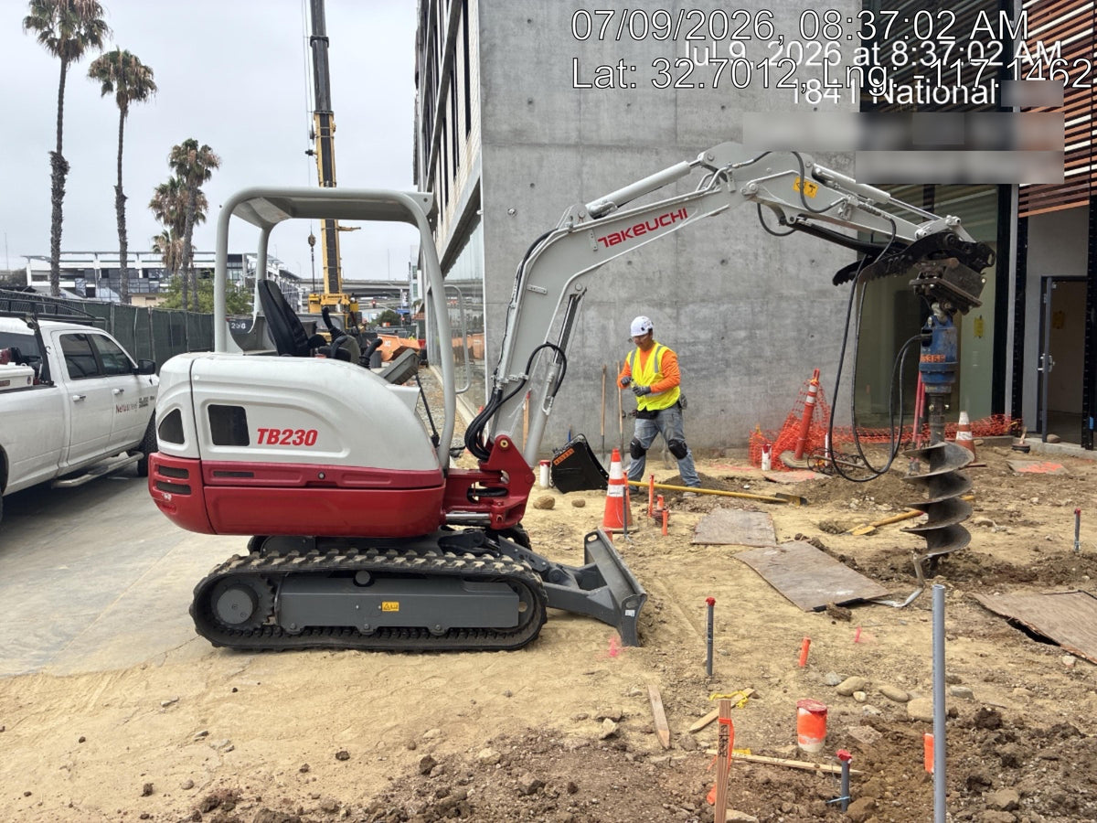 2022 TAKEUCHI TB230R