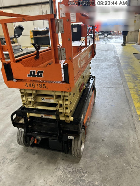 2024 JLG ES1932