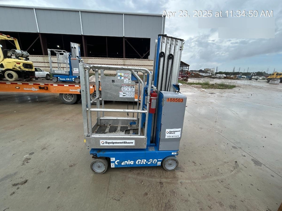2021 GENIE GR-20