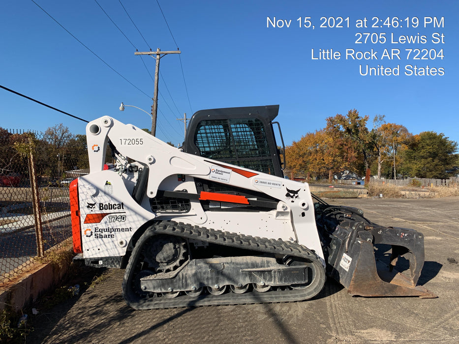 2021 BOBCAT T740