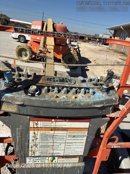2019 JLG 660SJ