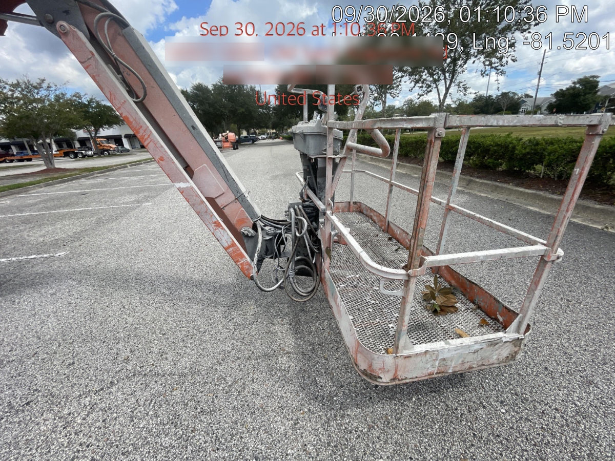 2019 JLG 660SJ