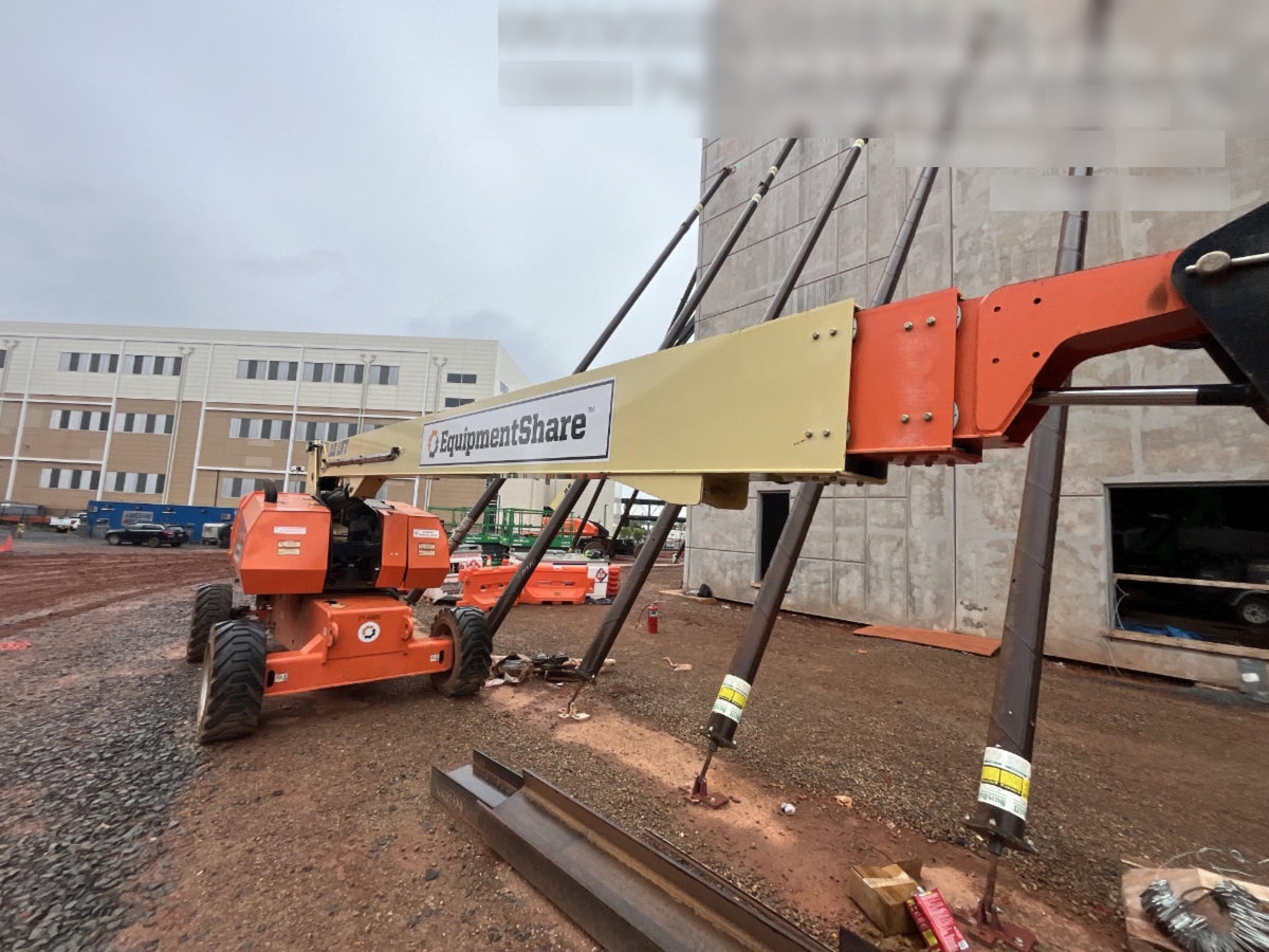 2022 JLG 860SJ