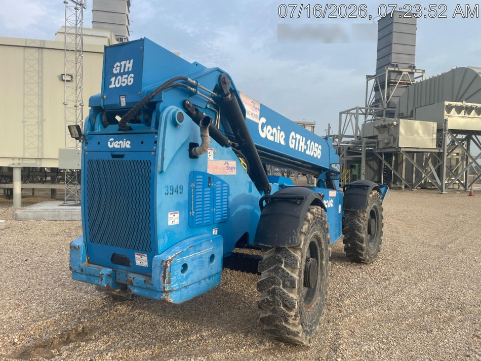 2017 GENIE GTH-1056