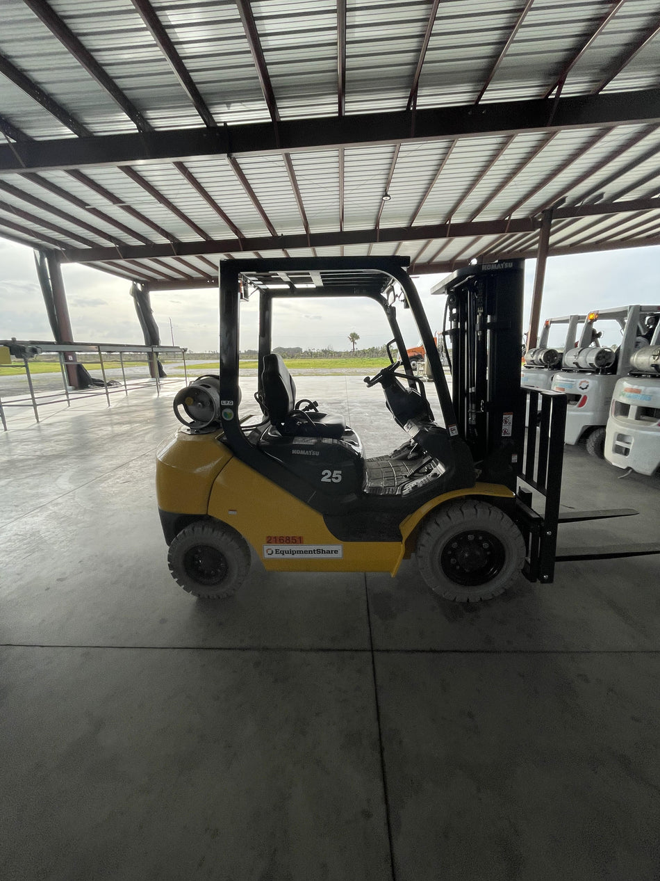 2022 KOMATSU FG25T-16