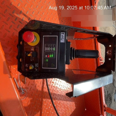 2024 JLG ES1932