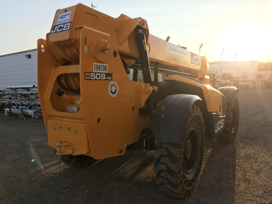 2020 JCB 509-42 Canopy, Solid Tires, Work Lights, Beacon, Aux Hydraulics, Back up Alarm, Lifting Eye, ES Decals