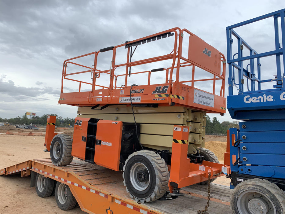 2020 JLG 430LRT