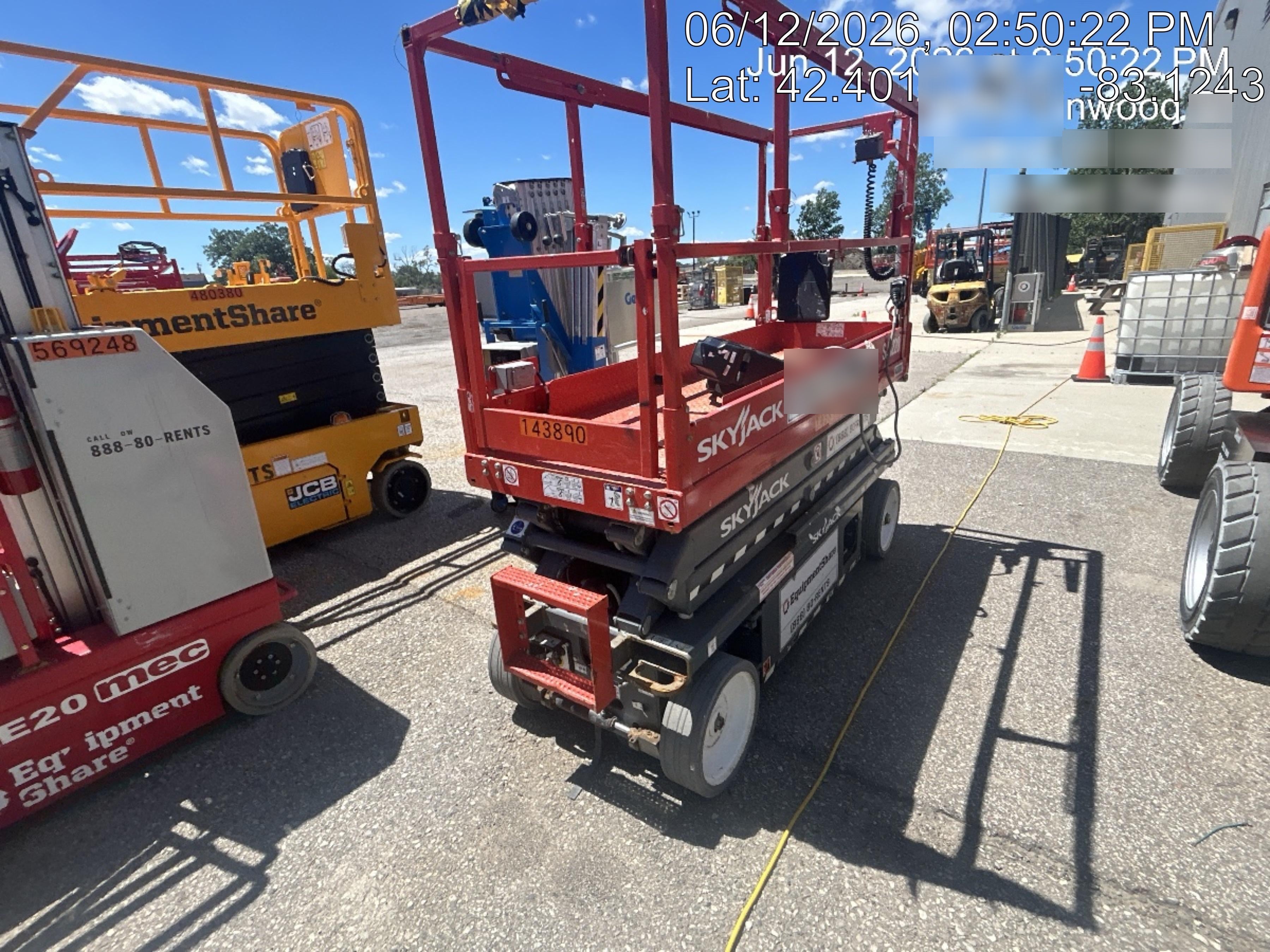 2021 SKYJACK SJIII-3220