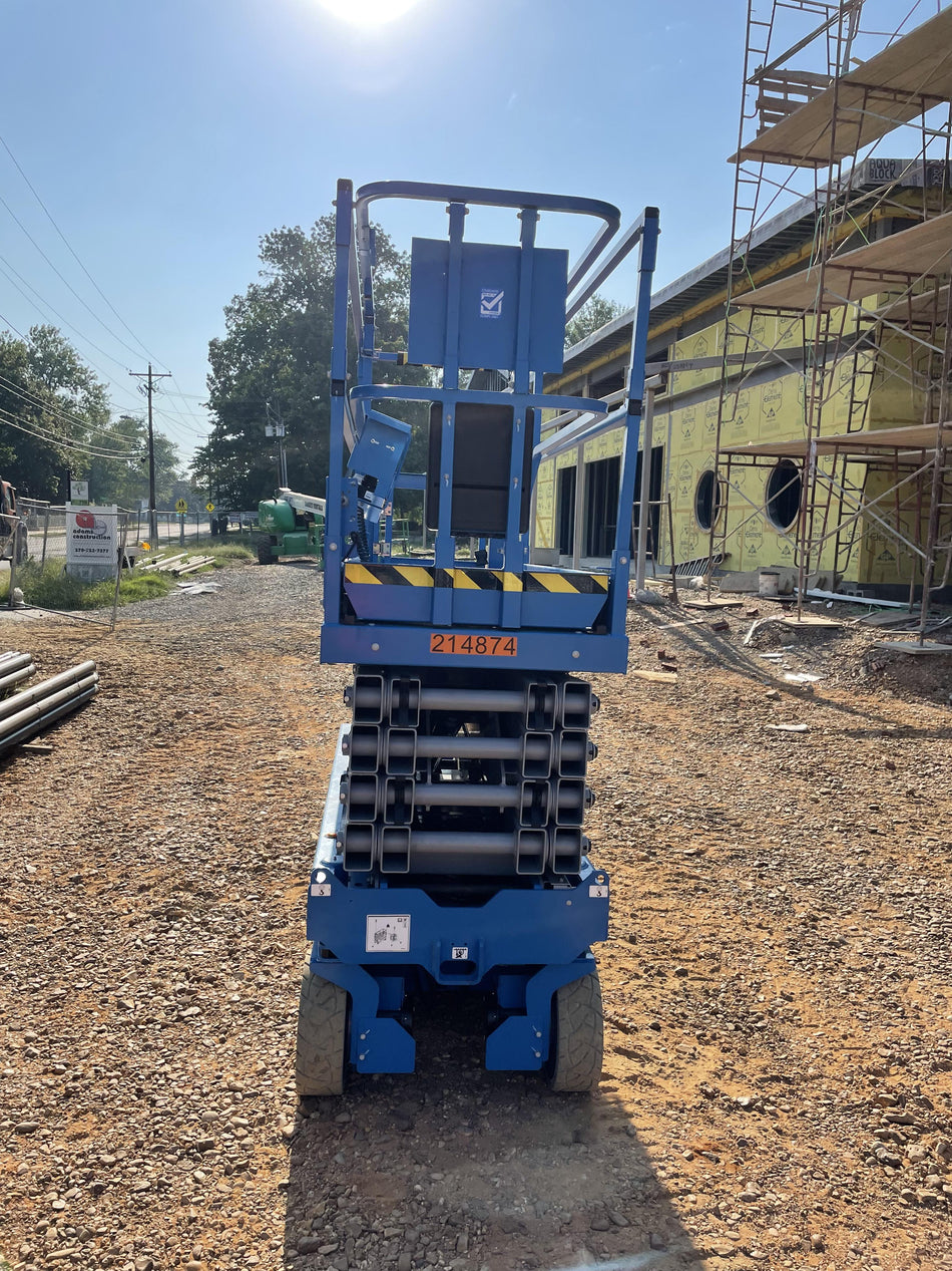 2022 GENIE GS-3232