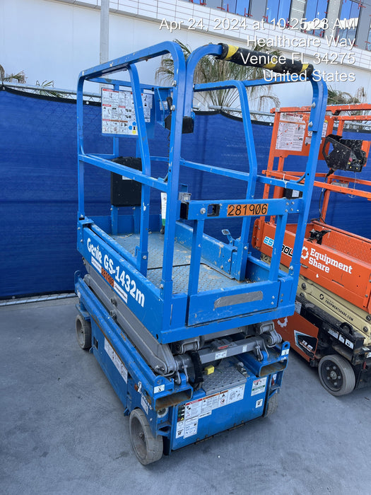 2022 GENIE GS-1432
