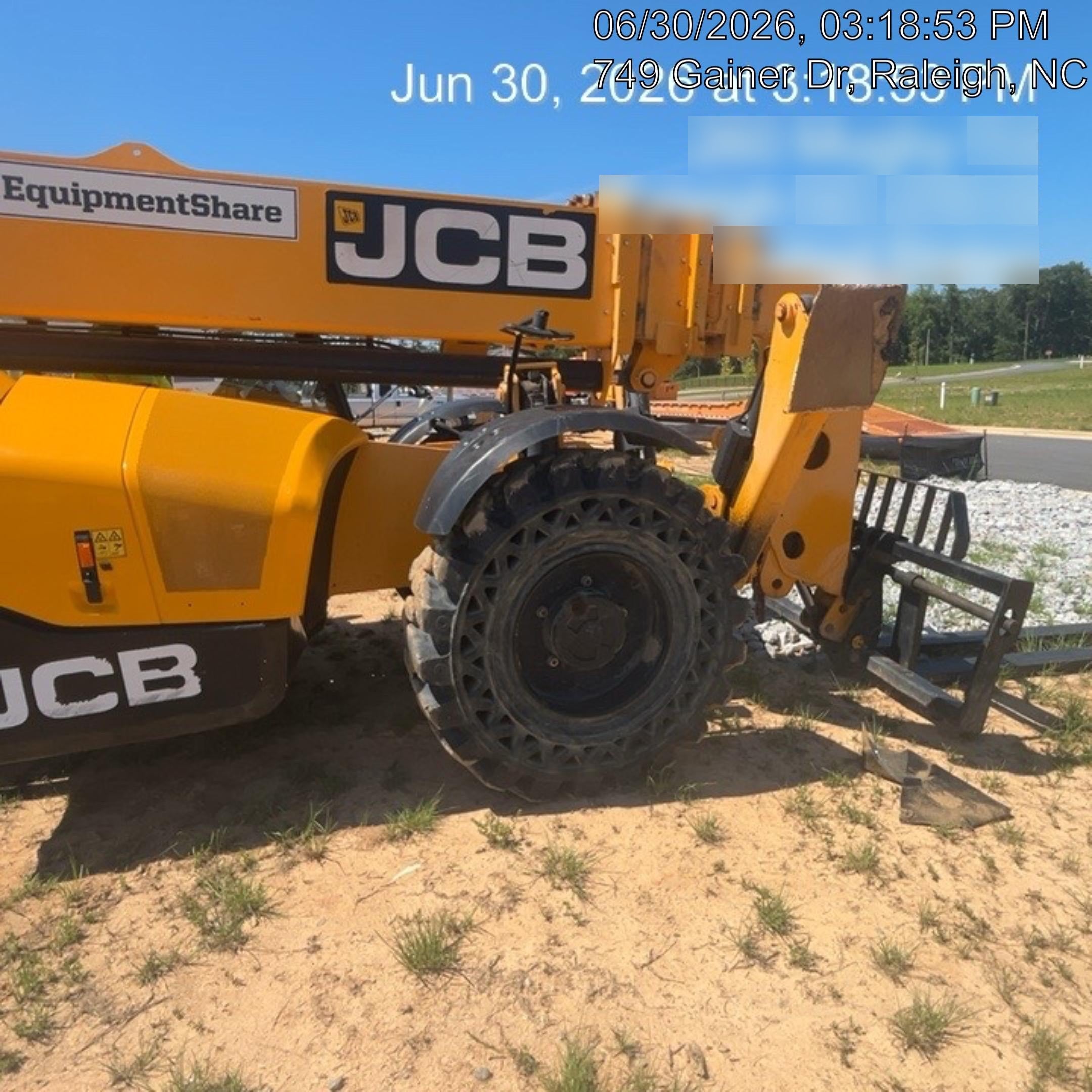 2020 JCB 510-56