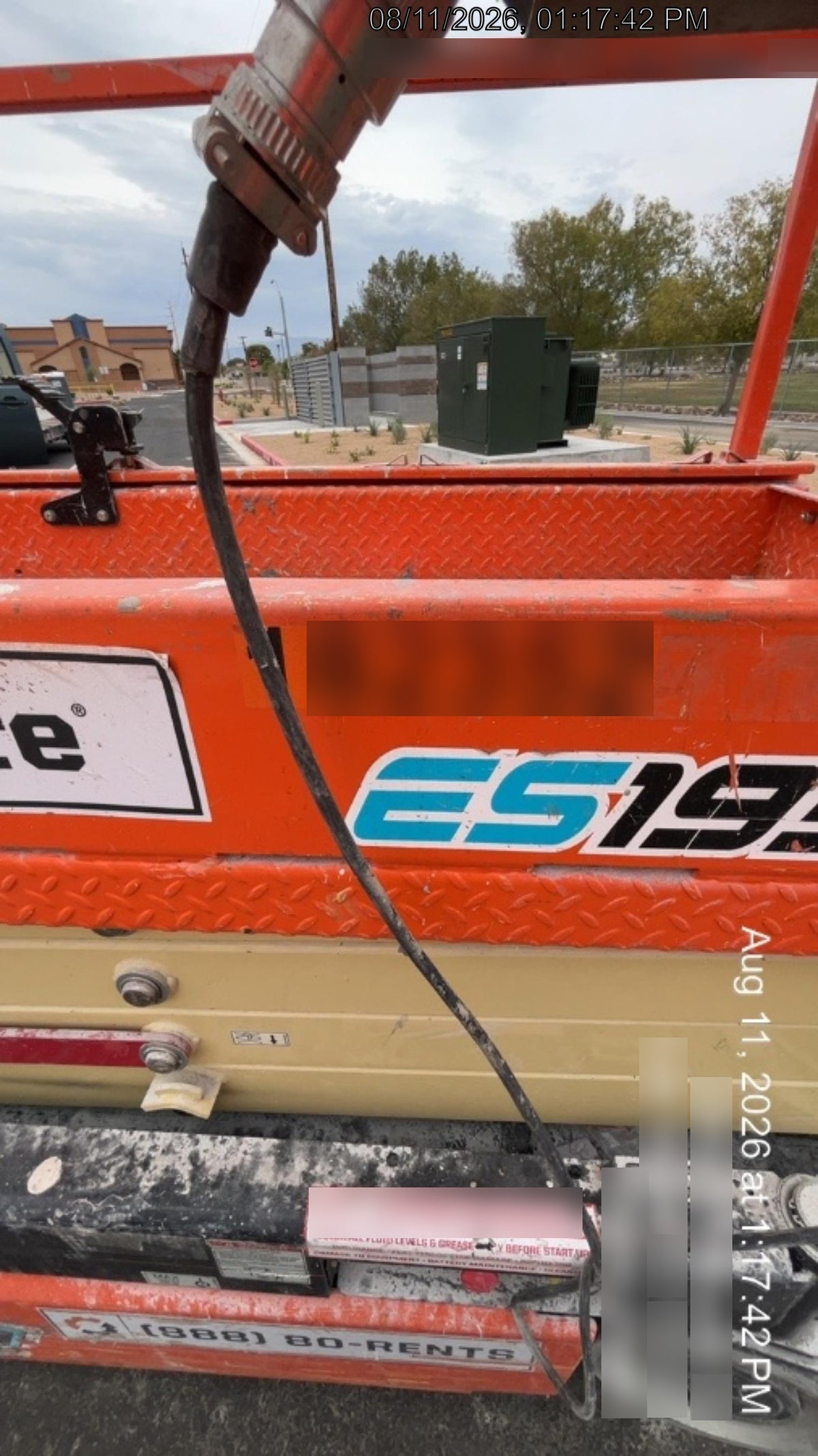 2021 JLG ES1932