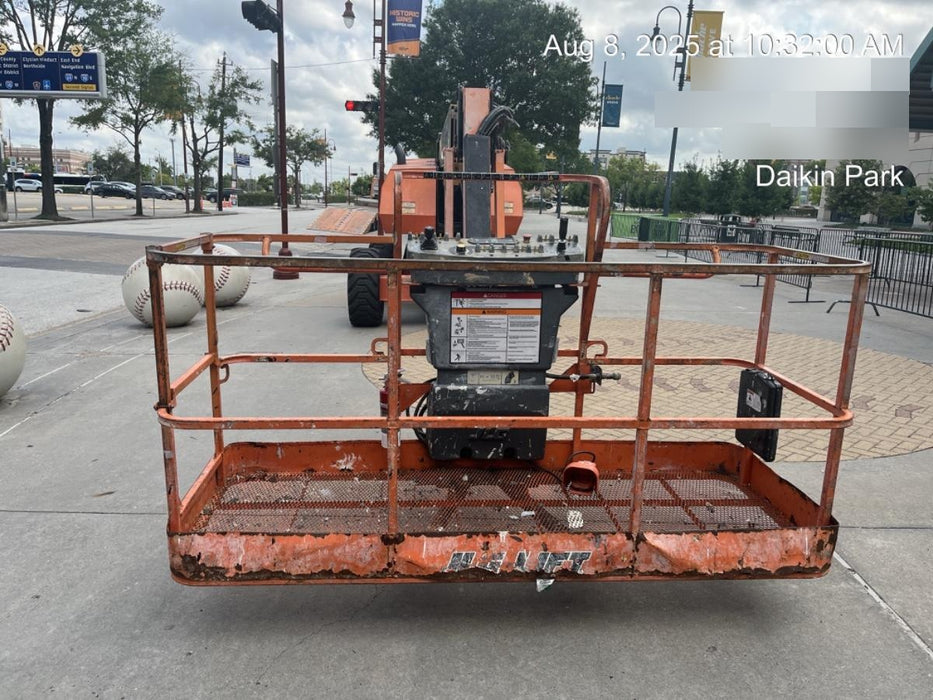 2013 JLG 660SJ JLG 660SJ Telescoping Boom Lift