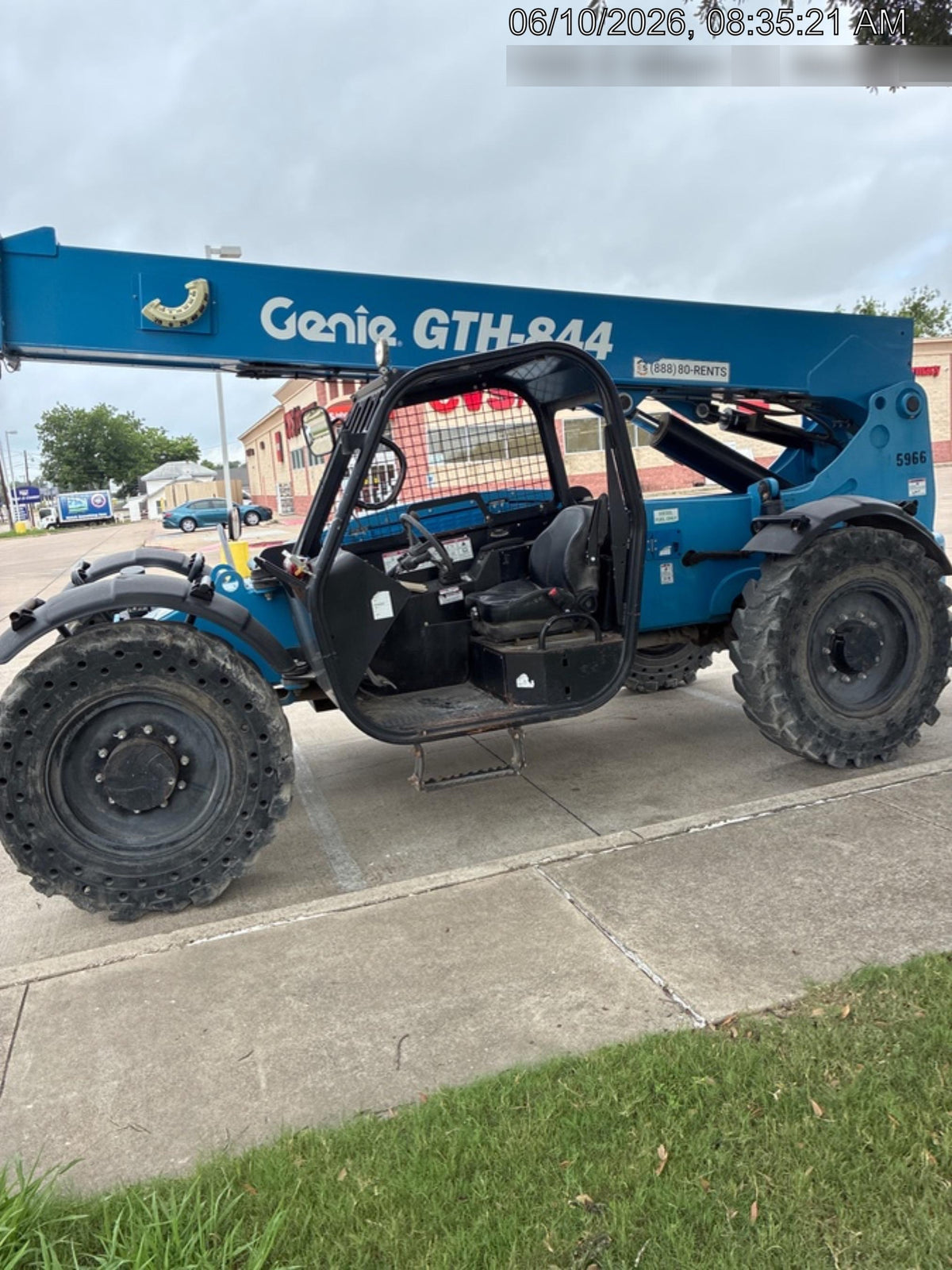 2017 Genie GTH-844 Genie GTH-844, Solid Tires, 60" carriage/forks, Open ROPS, Work Lights